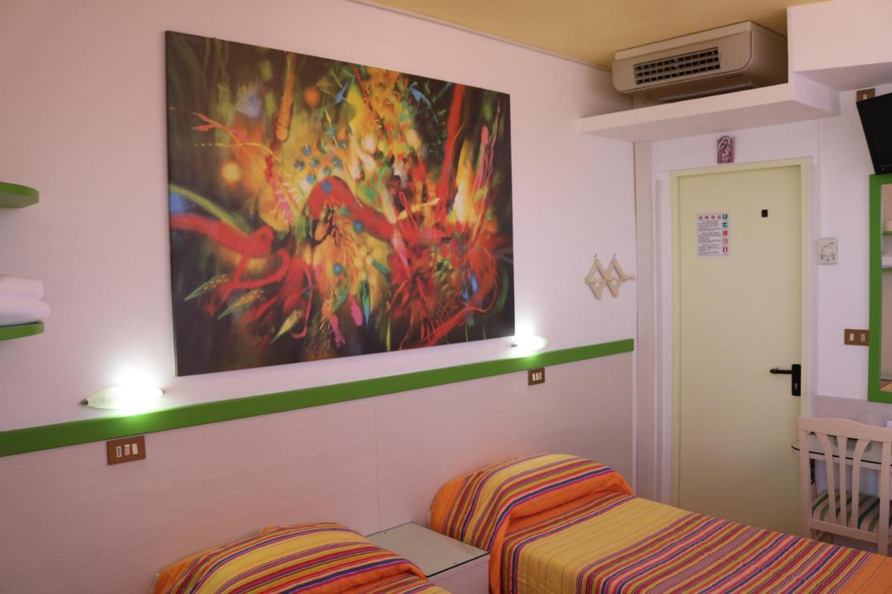 Cristina Hotel